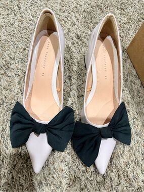 Zara Cream Pointed Toe Flats with Black Fabric Bows